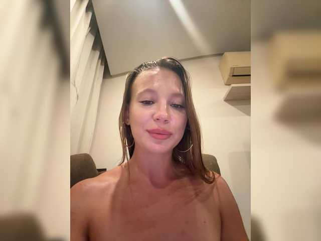 Linnea from BongaCams