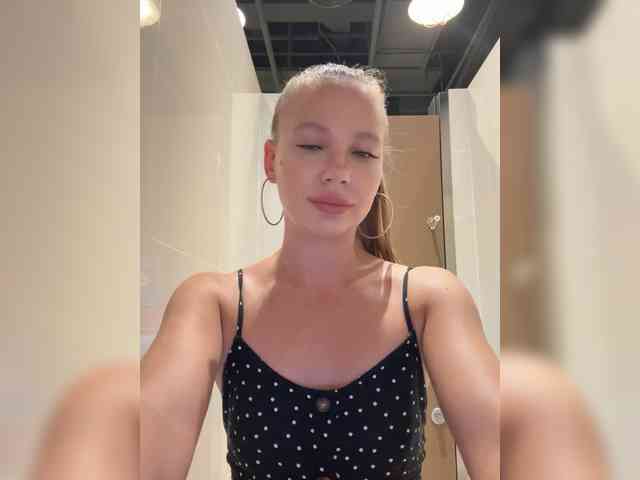 free online chat Linnea