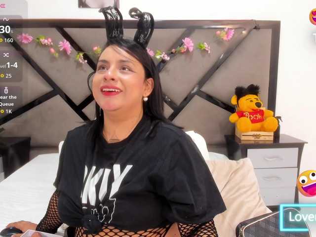 Naia69's BongaCams show and profile