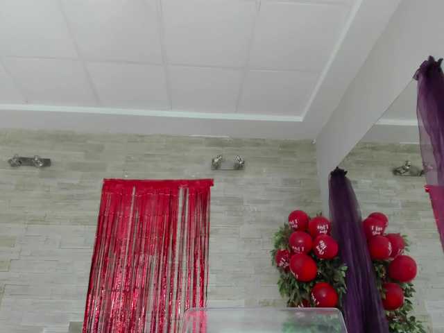 boobzilla's BongaCams show and profile