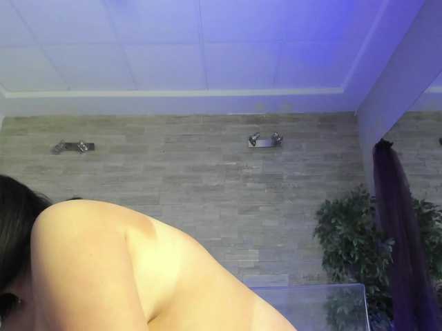 boobzilla's BongaCams show and profile