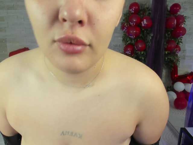 boobzilla's BongaCams show and profile