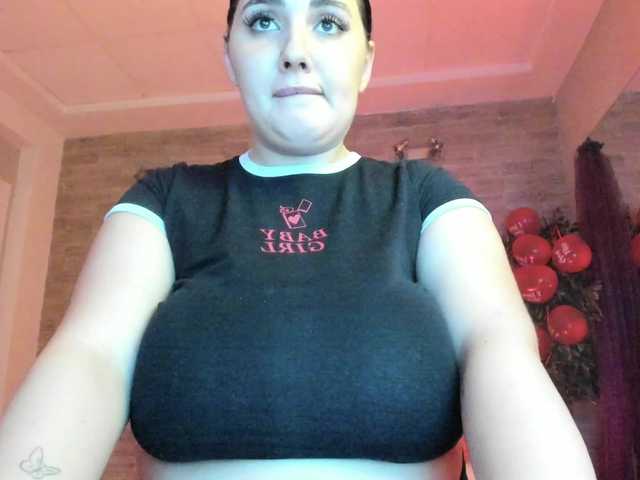 boobzilla's BongaCams show and profile