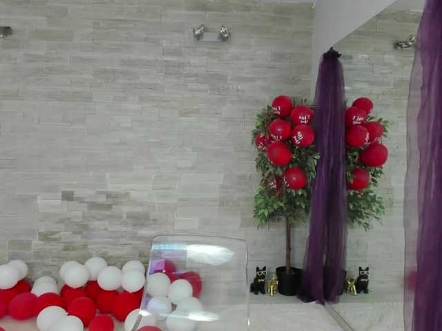 boobzilla's BongaCams show and profile