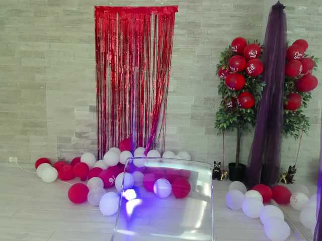 boobzilla's BongaCams show and profile