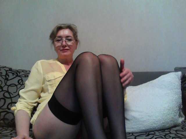 IrynaMolbertx's BongaCams show and profile