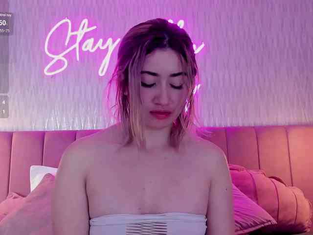 Lilithharper-vc webcam