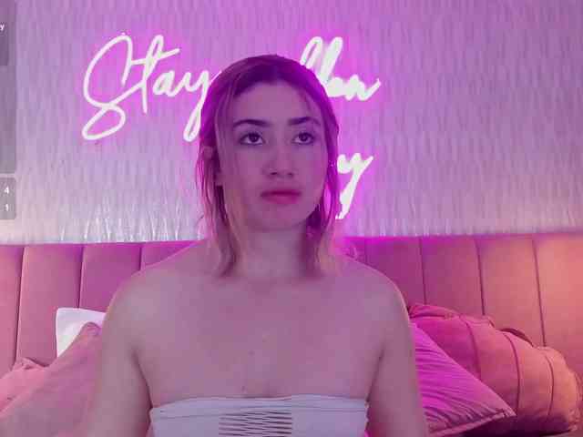 Lilithharper-vc webcam