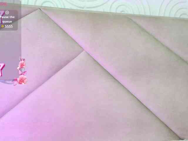 Katiajones-vc webcam