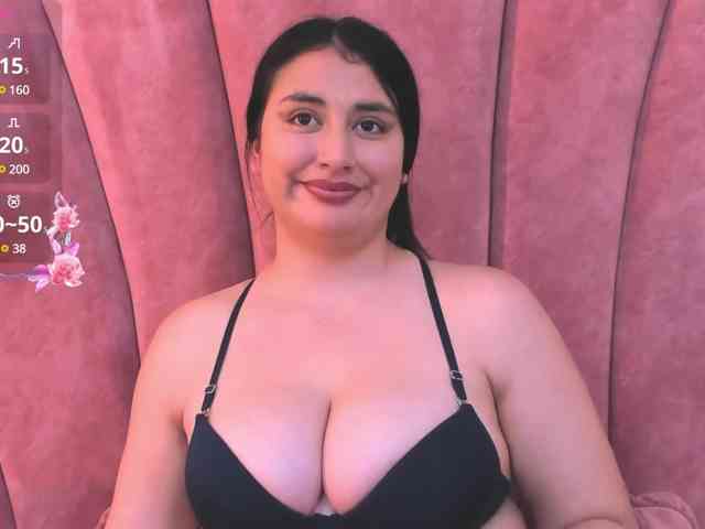 Katiajones-vc webcam