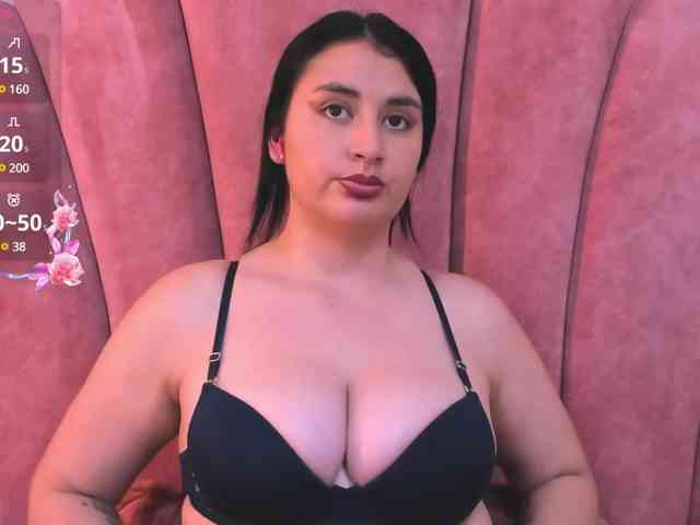 Katiajones-vc webcam