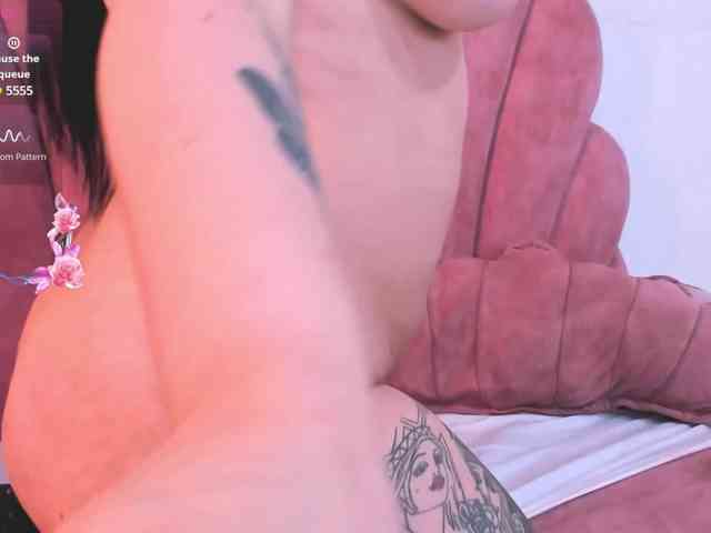 Katiajones-vc webcam