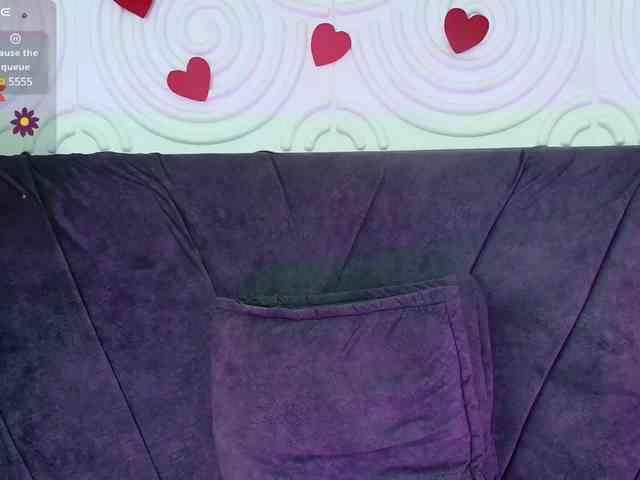 Katiajones-vc webcam