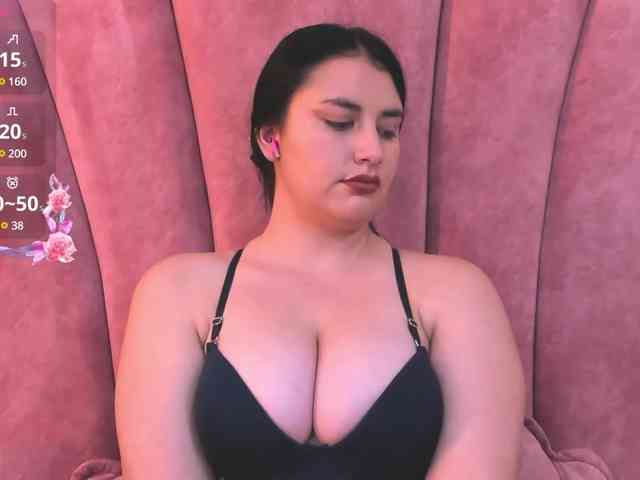 Katiajones-vc webcam