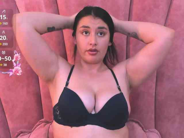 Katiajones-vc webcam