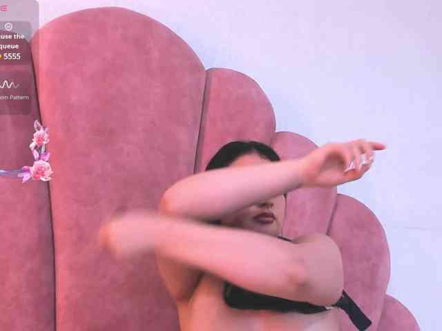 Katiajones-vc webcam