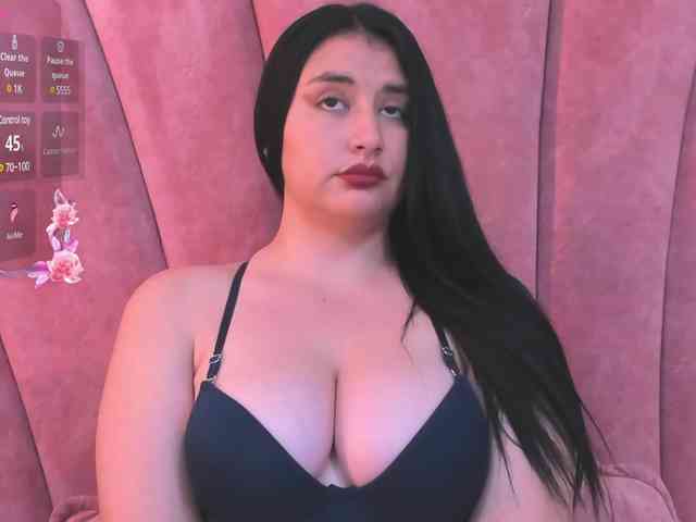 Katiajones-vc webcam