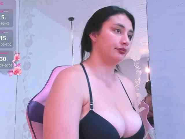 Katiajones-vc webcam