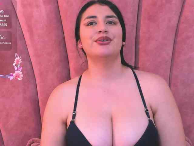 Katiajones-vc webcam