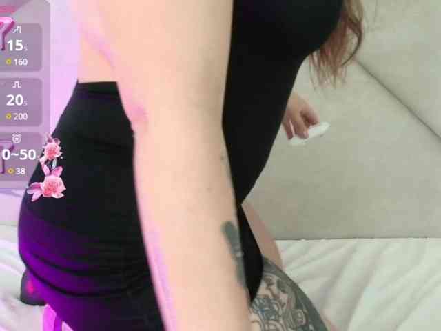 Katiajones-vc webcam