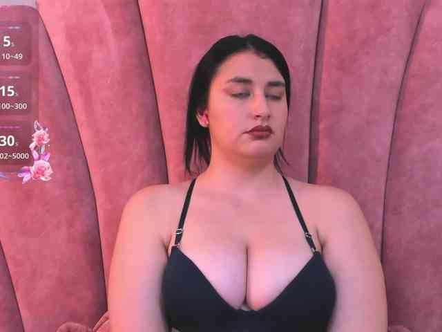 Katiajones-vc webcam