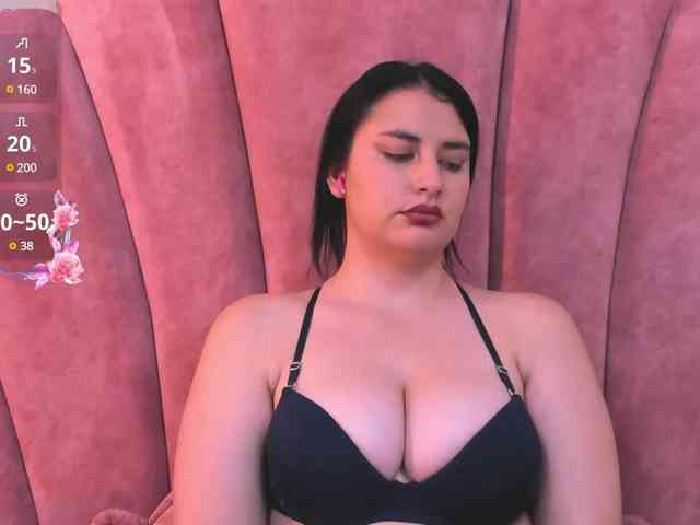 Katiajones-vc webcam