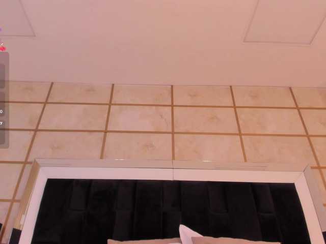 RoxyLior's BongaCams show and profile