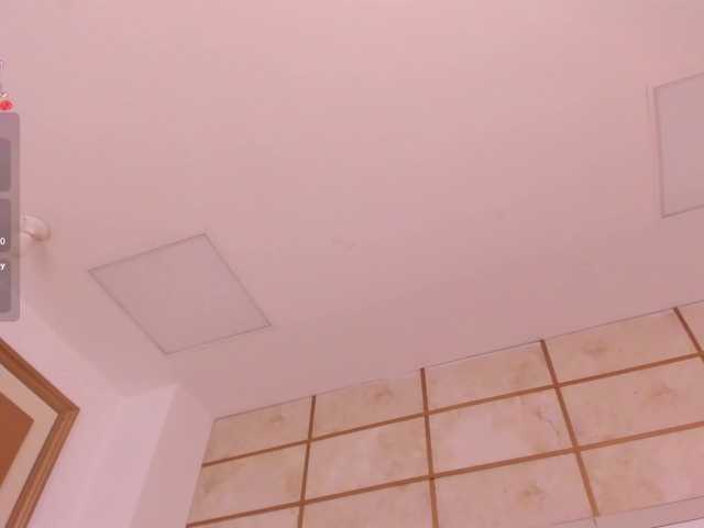 RoxyLior's BongaCams show and profile