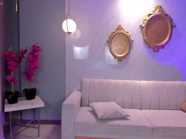 VeronicaBlue's BongaCams show and profile