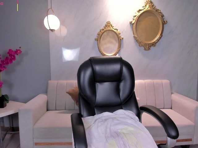 VeronicaBlue's BongaCams show and profile