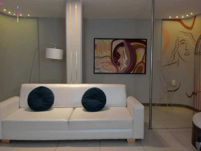 VeronicaBlue's BongaCams show and profile