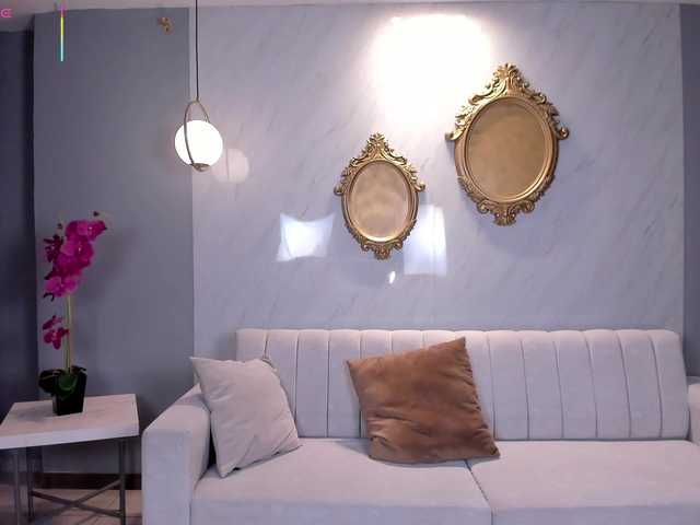 VeronicaBlue's BongaCams show and profile