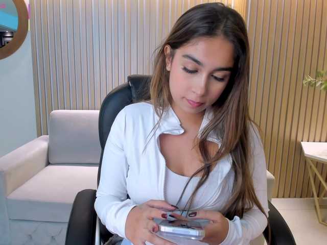 VeronicaBlue's BongaCams show and profile