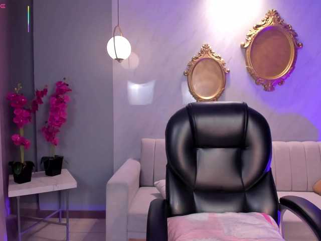 VeronicaBlue's BongaCams show and profile