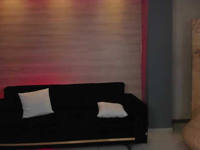 VeronicaBlue's BongaCams show and profile