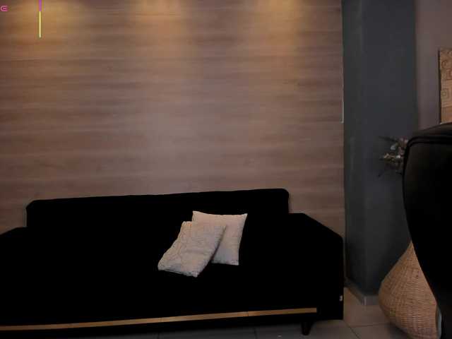 VeronicaBlue's BongaCams show and profile