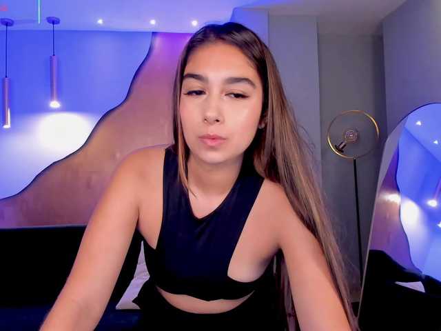 VeronicaBlue's BongaCams show and profile