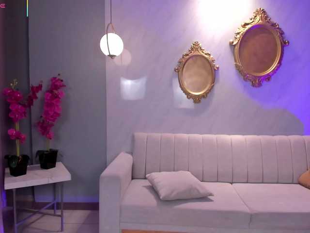 VeronicaBlue's BongaCams show and profile