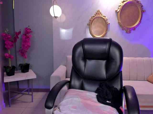 VeronicaBlue VeronicaBlue