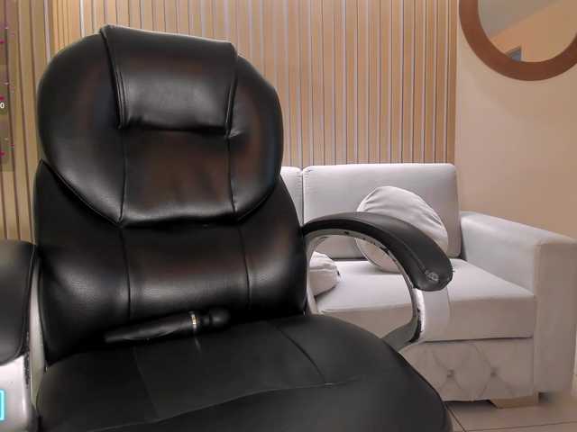 NataliaGaret's BongaCams show and profile