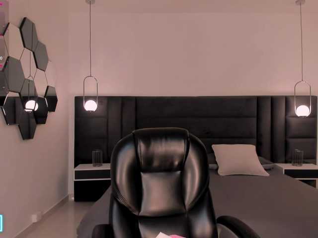 NataliaGaret's BongaCams show and profile