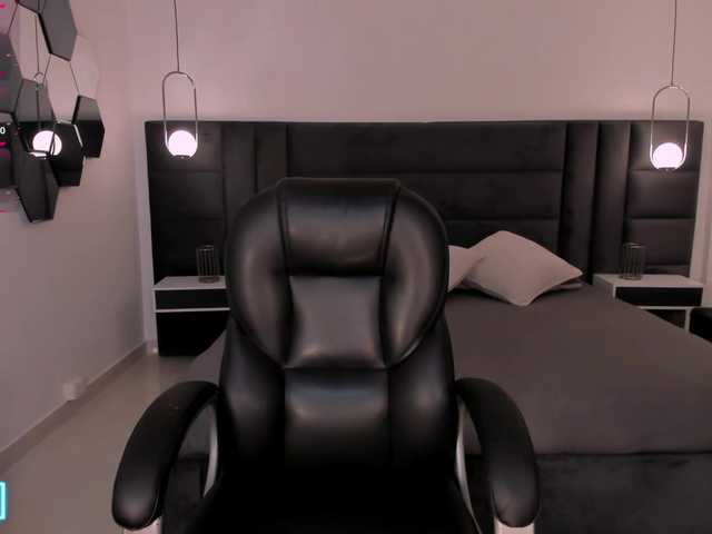 NataliaGaret's BongaCams show and profile