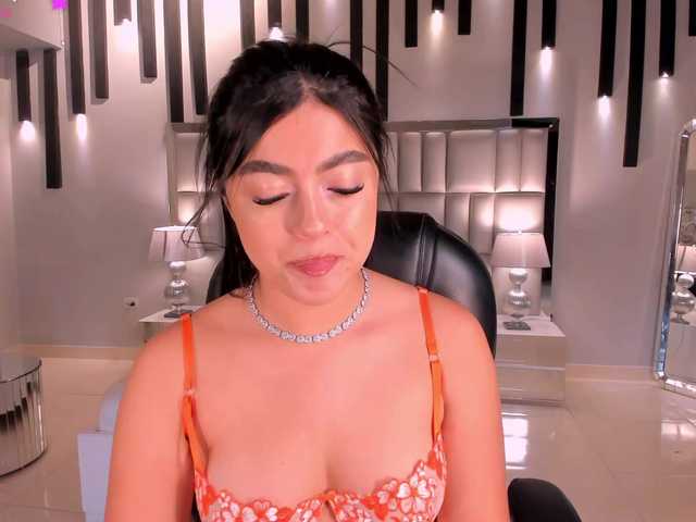NataliaGaret's BongaCams show and profile