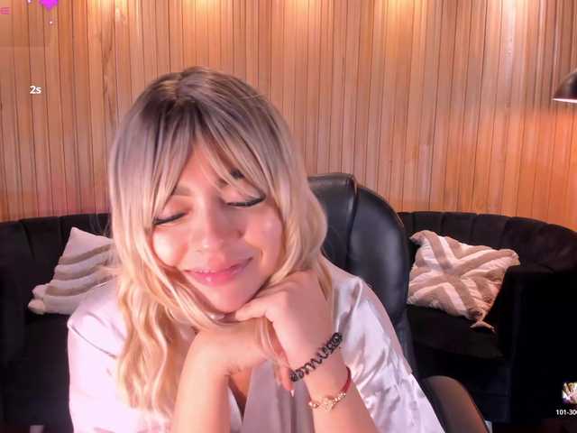 NataliaGaret live cam profile