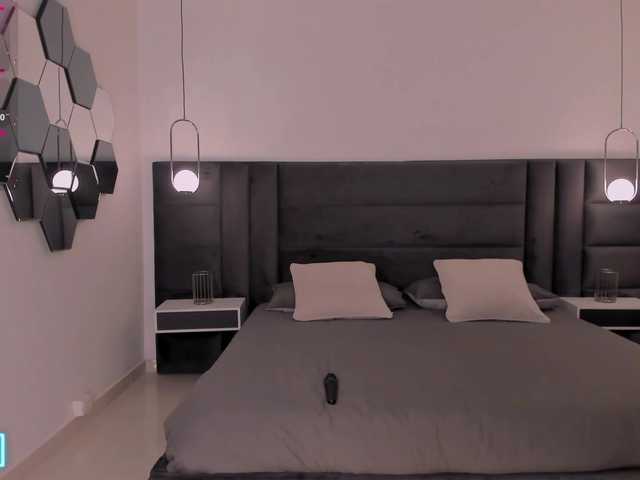 NataliaGaret's BongaCams show and profile