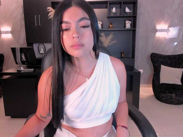 NataliaGaret's BongaCams show and profile