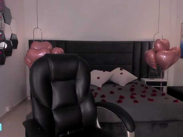 NataliaGaret's BongaCams show and profile