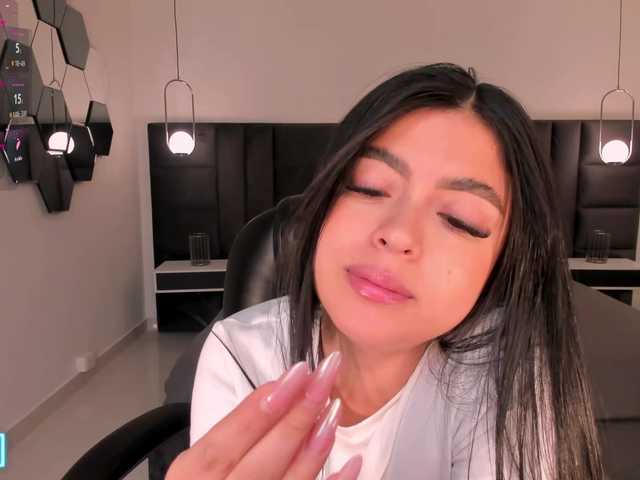 NataliaGaret's BongaCams show and profile