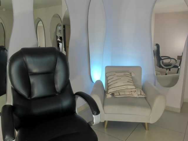  AyshelBrown chat room