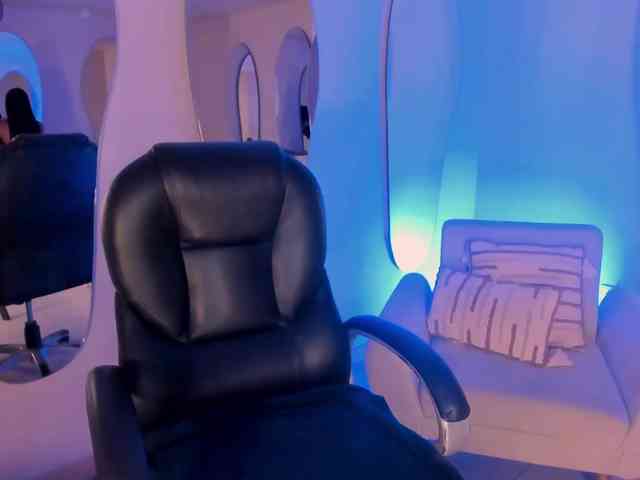 AyshelBrown webcam